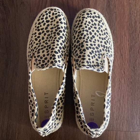 Esprit Leopard Shoes - Picture 2 of 8